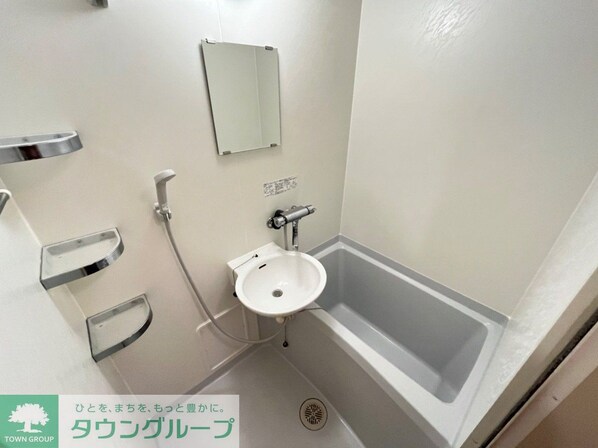 ジュネス鵠沼の物件内観写真